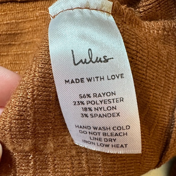 Rust brown ballon sleeve ribbed sweater top - Picture 2 of 7